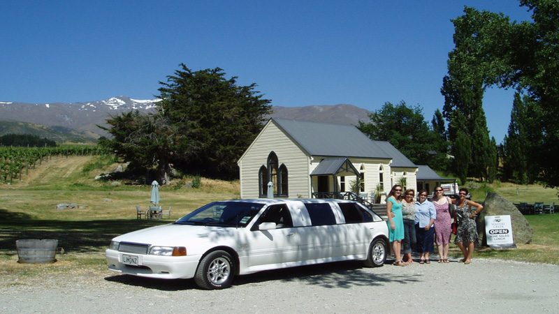 What better way to explore beautiful Gibbston than sitting back and relaxing in a luxurious stretched limousine as you discover this magical wine making region...